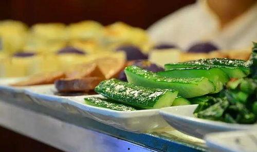 楼丝到处吃瓜,揭秘娱乐圈那些事儿