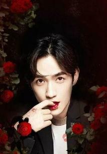 情侣博主吃瓜剧情,情侣博主甜蜜吃瓜剧情大揭秘