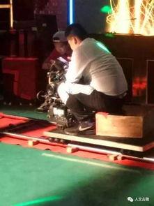 群演吃瓜视频,揭秘娱乐圈幕后趣闻